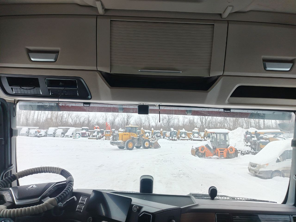 SITRAK C7H MAX 4x2 Седельный тягач ZZ4186V361HE (Дизельный, 12,4 л, 480 л.с., АТ)
