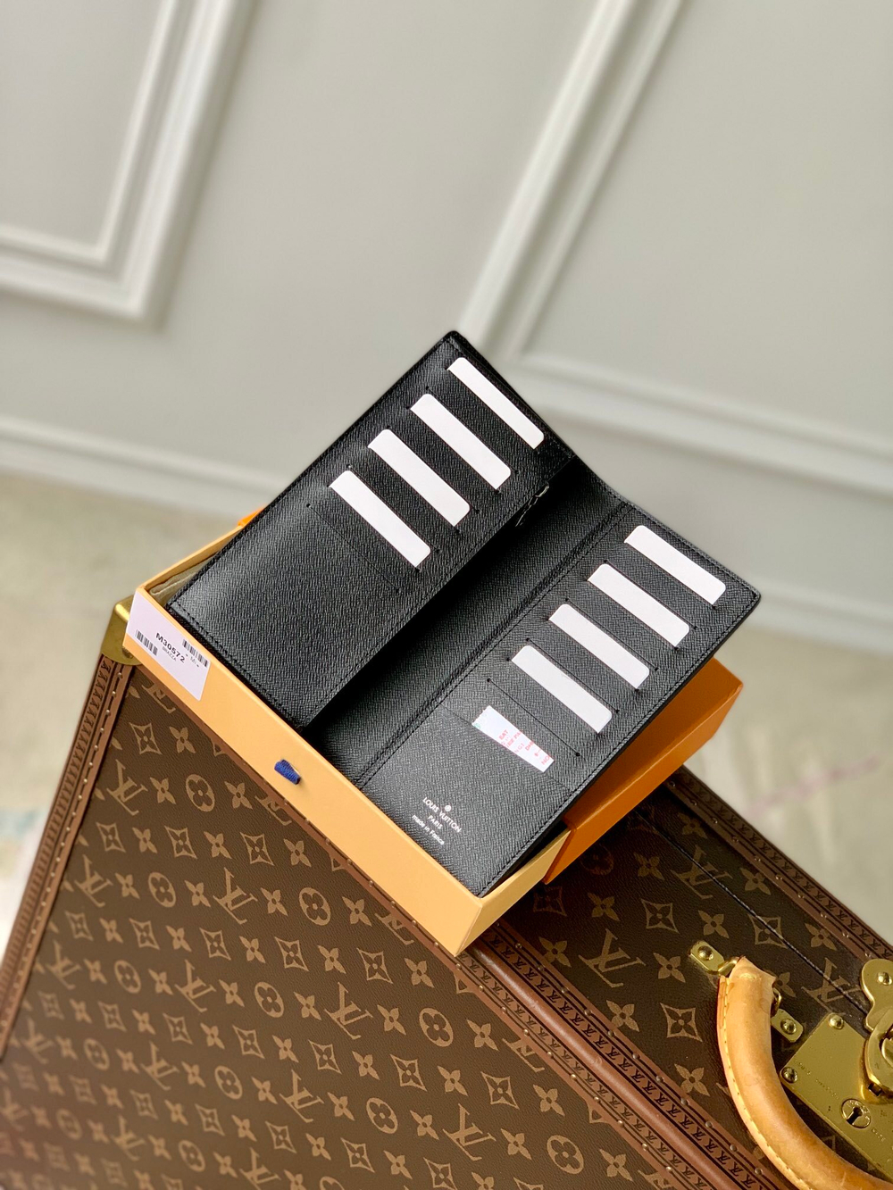 Louis Vuitton Brazza Wallet