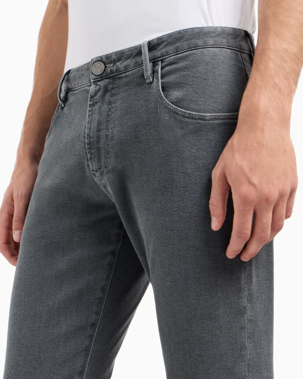 Slim Fit Stretch Cotton-Denim Trousers – мужские узкие брюки из стрейч-хлопка от GIORGIO ARMANI