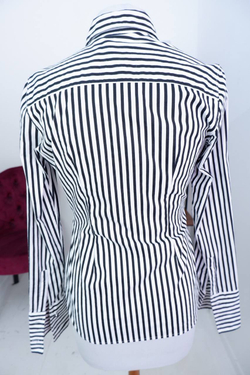 Рубашка Marks&Spencer приталенного кроя, визуально на 42-44 размер