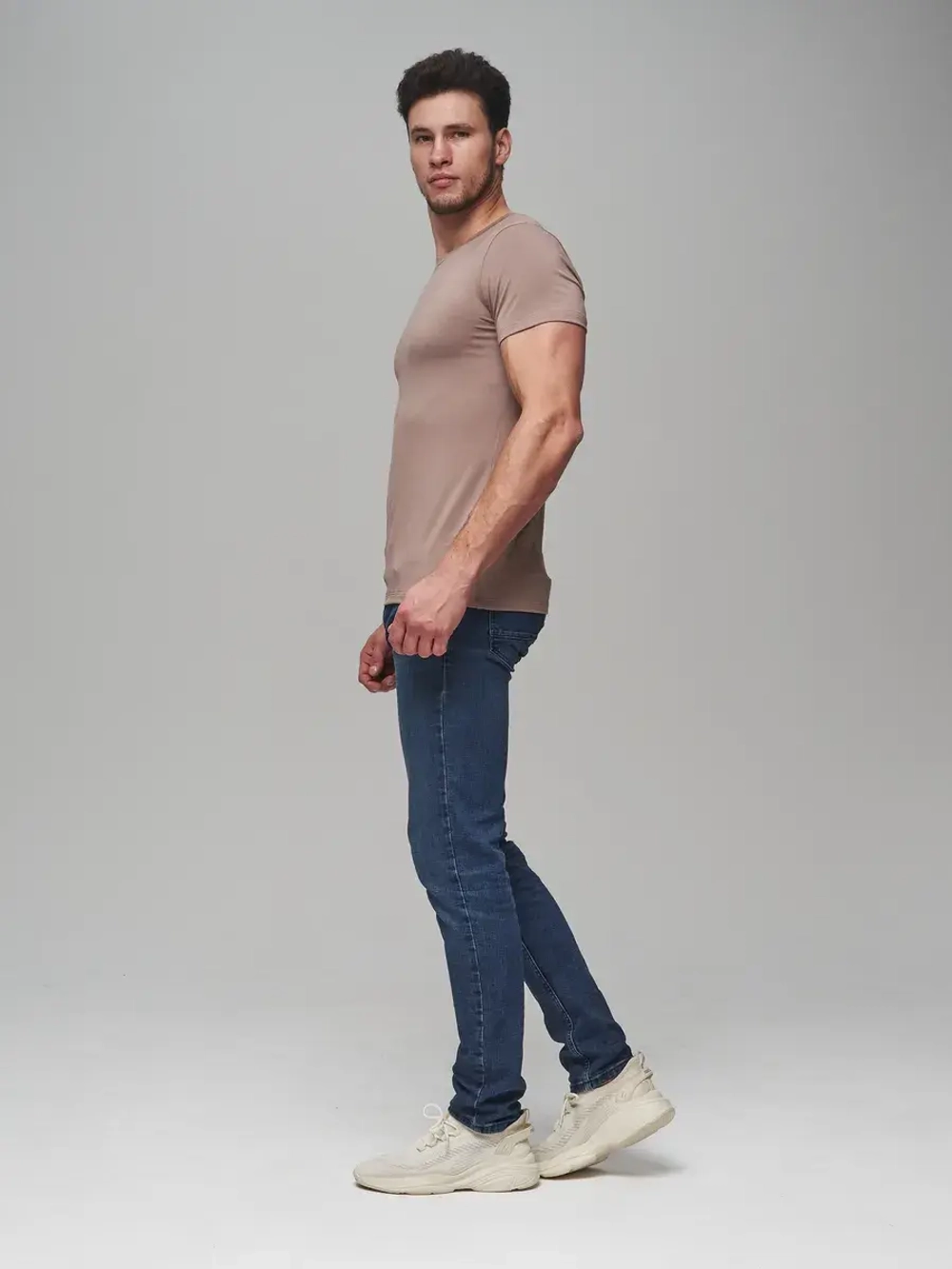 Футболка спортивная однотонная