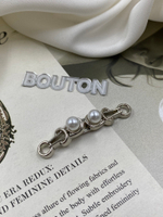 Крючок-застежка серебристый с жемчугом