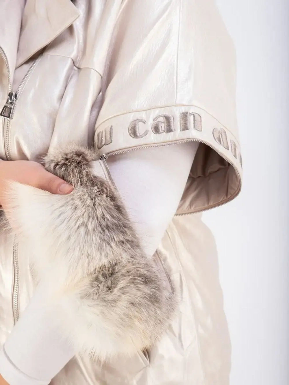 Куртка женская из натуральной кожи