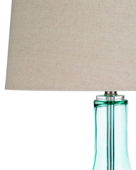 Зеленая настольная лампа “Монток”