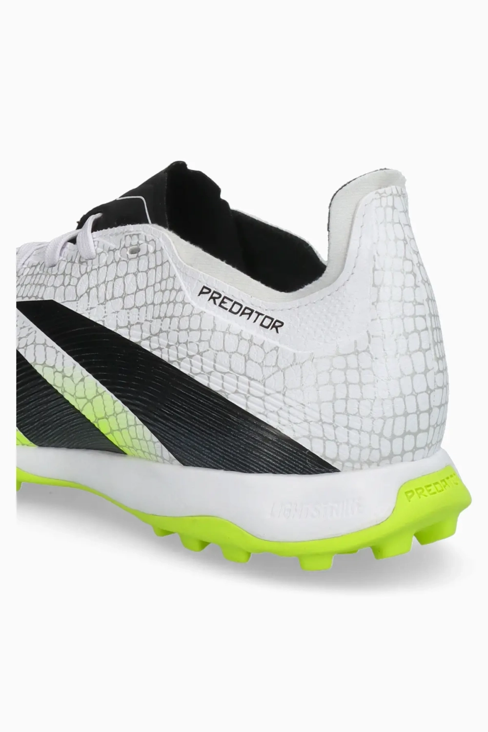 Сороконожки adidas Predator League TF - белый