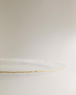 ZARA HOME СЕРВИРОВОЧНАЯ ТАРЕЛКА ИЗ РЕЛЬЕФНОГО СТЕКЛА С ЗОЛОТИСТОЙ КРОМКОЙ, ПРОЗРАЧНЫЙ