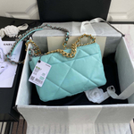 Chanel 19 26 cm