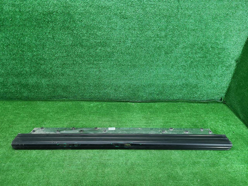 Накладка порога правая Mercedes G W463 (2018-2024)