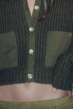 ZARA КАРДИГАН С КОНТРАСТНЫМИ КАРМАНАМИ, ТЕМНЫЙ ХАКИ