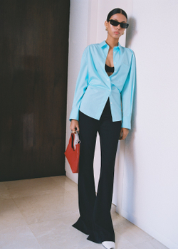 Объемная рубашка из поплина