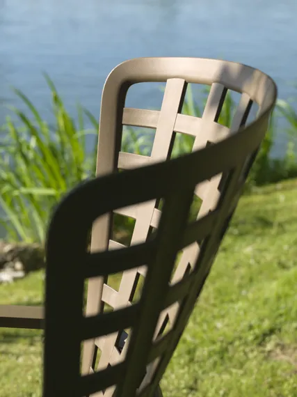 Пластиковое кресло Folio, цвет табак