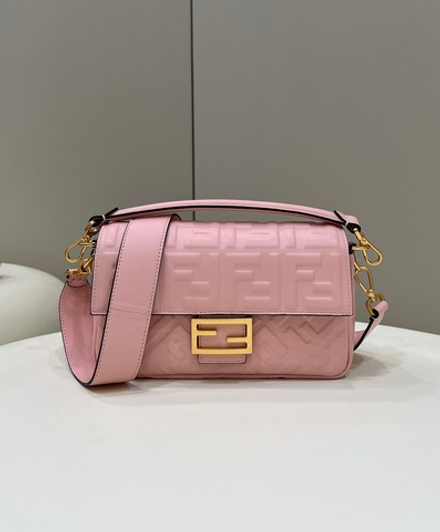 Fendi Baguette 27 cm