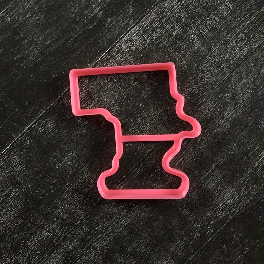 Бык №50 с табличкой