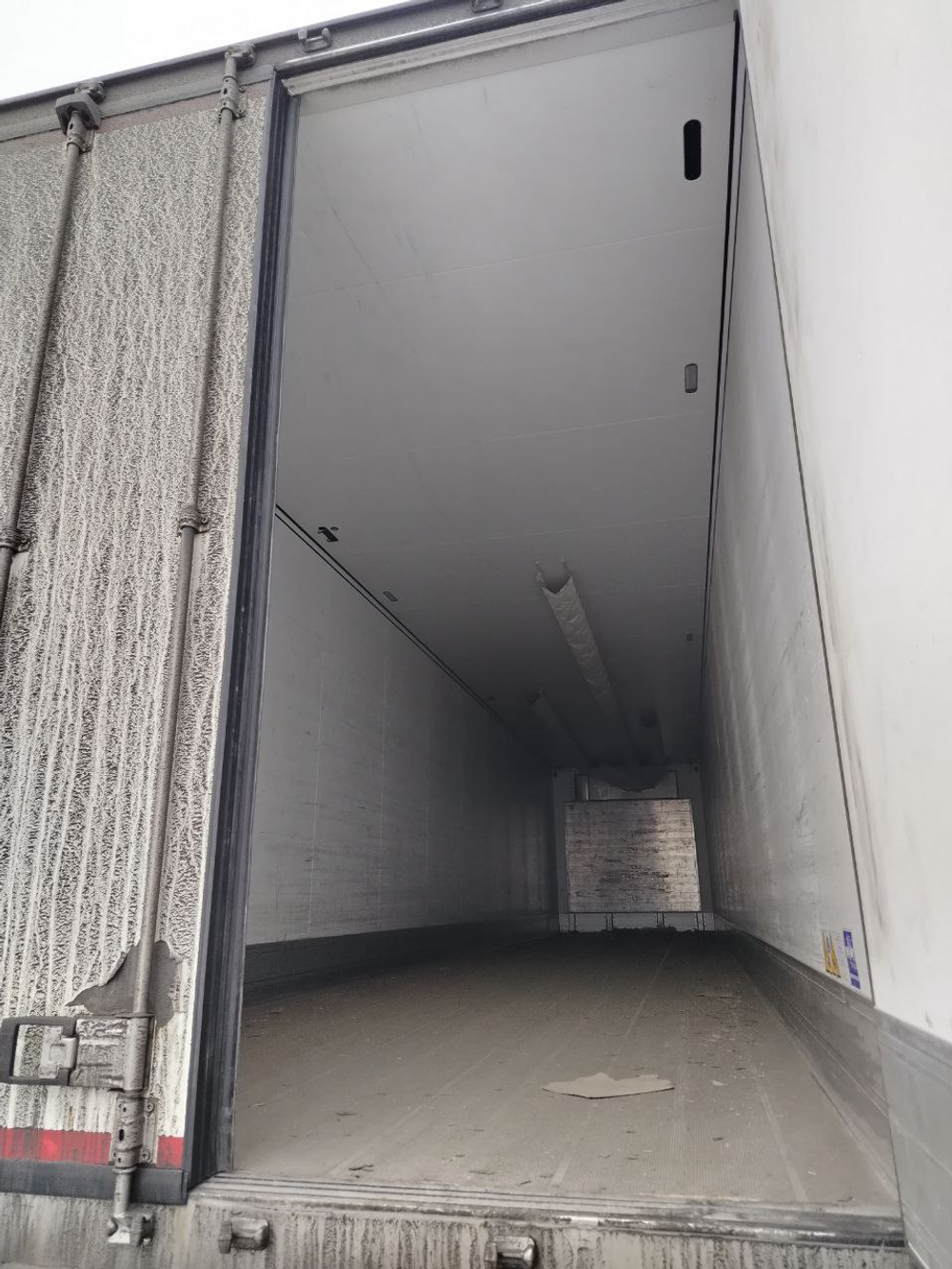 Schmitz Cargobull SKO24 Полуприцеп изотермический/рефрижератор SKO 24/L - COOL V7 (Рефрижератор)