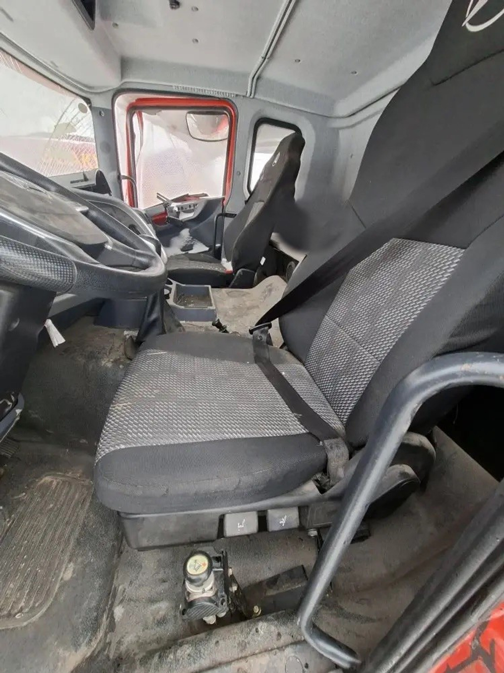 SANY SYZ320* 6x4 Самосвал SYZ320C-8S(V) (Дизельный, 12,1 л., 446 л.с., МТ)