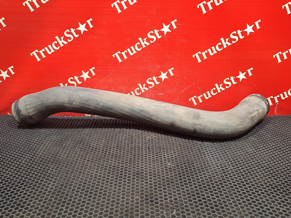 Патрубок радиатора 2018г