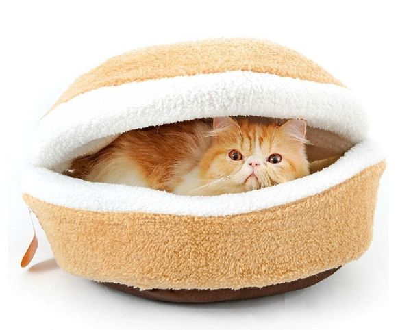 Как выбрать лежаночку или домик для кошки?