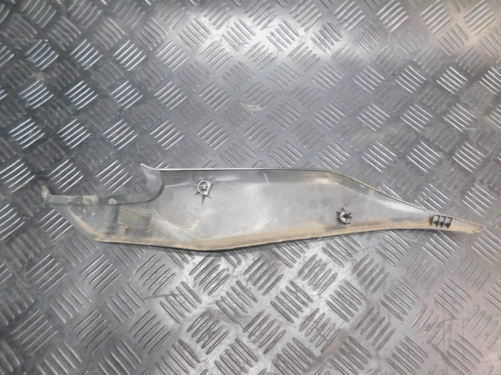 Пластик боковой левый Kawasaki Ninja 400R ER400B 36001-0143 052337