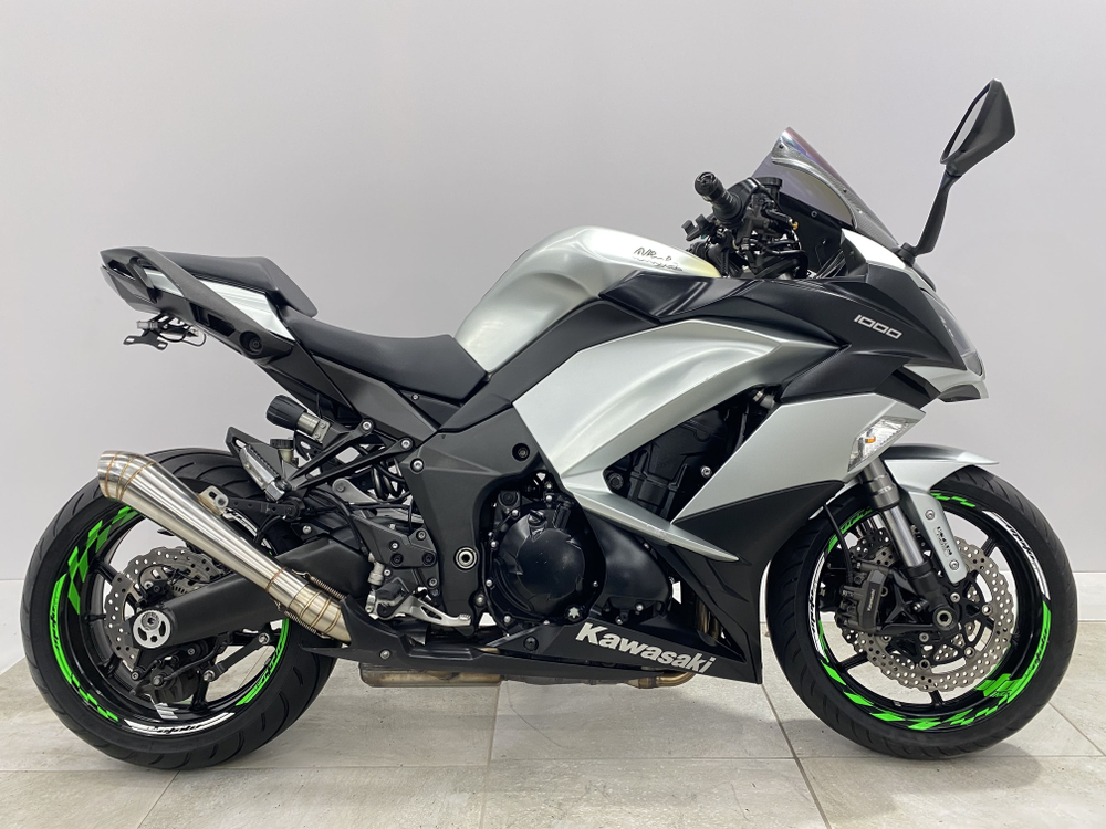 Kawasaki Ninja 1000 049573