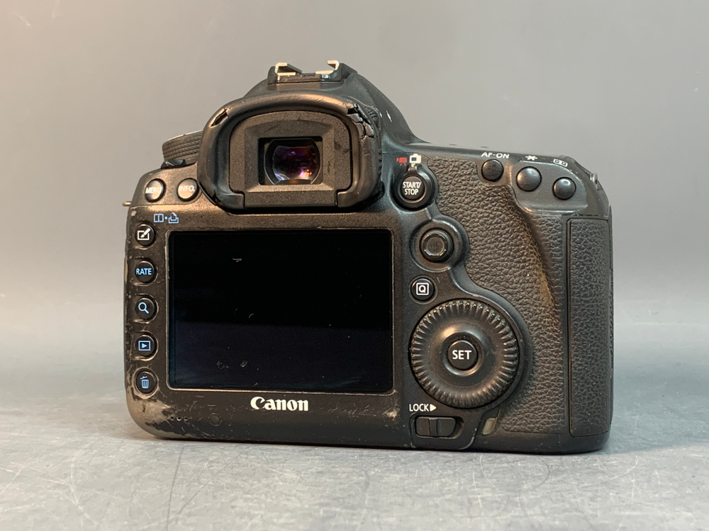 Canon EOS 5D Mark III 1.200.000 кадров