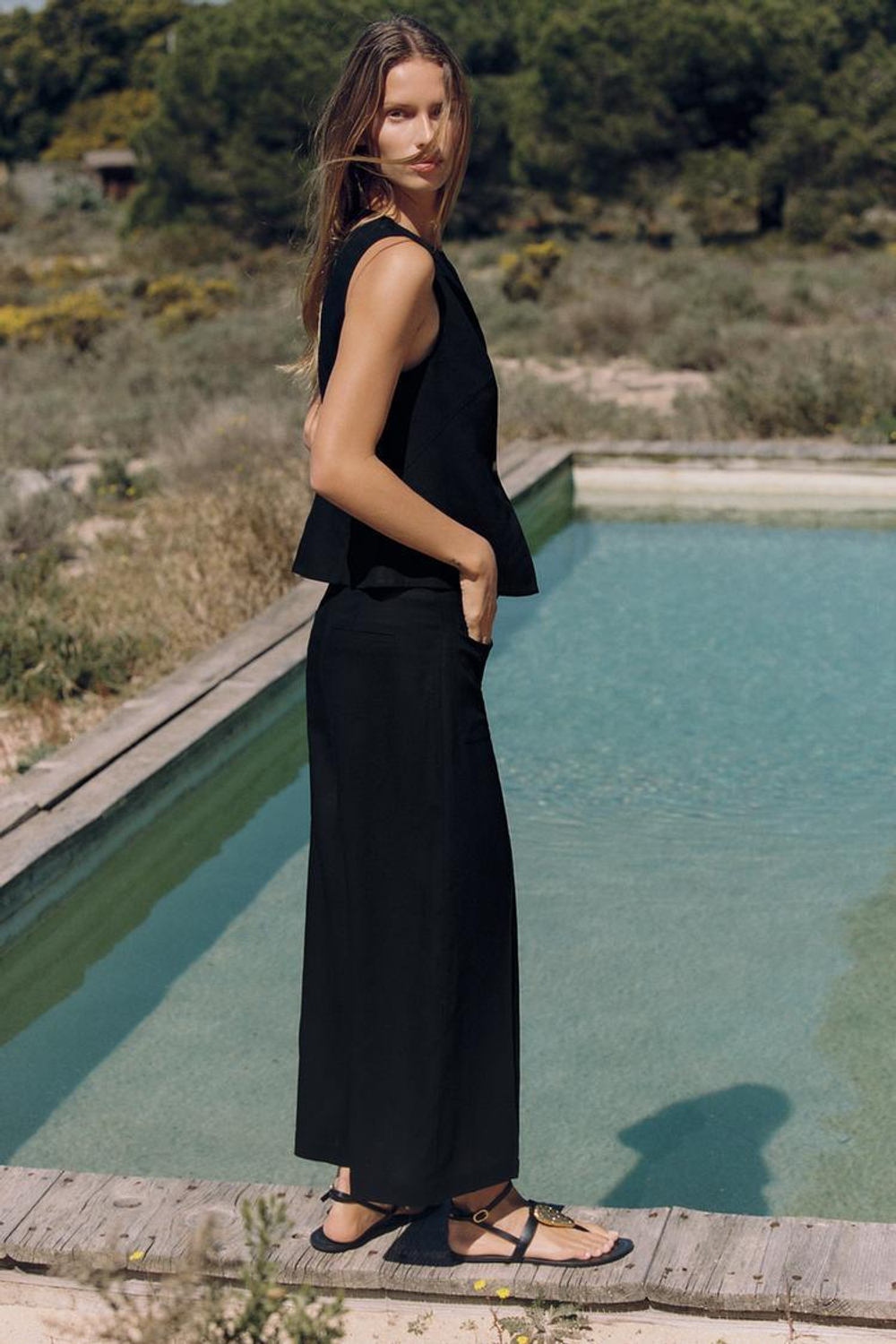 ZARA ТОП ИЗ СМЕСОВОГО ЛЬНА НА ЗАПÁХЕ, ЧЕРНЫЙ