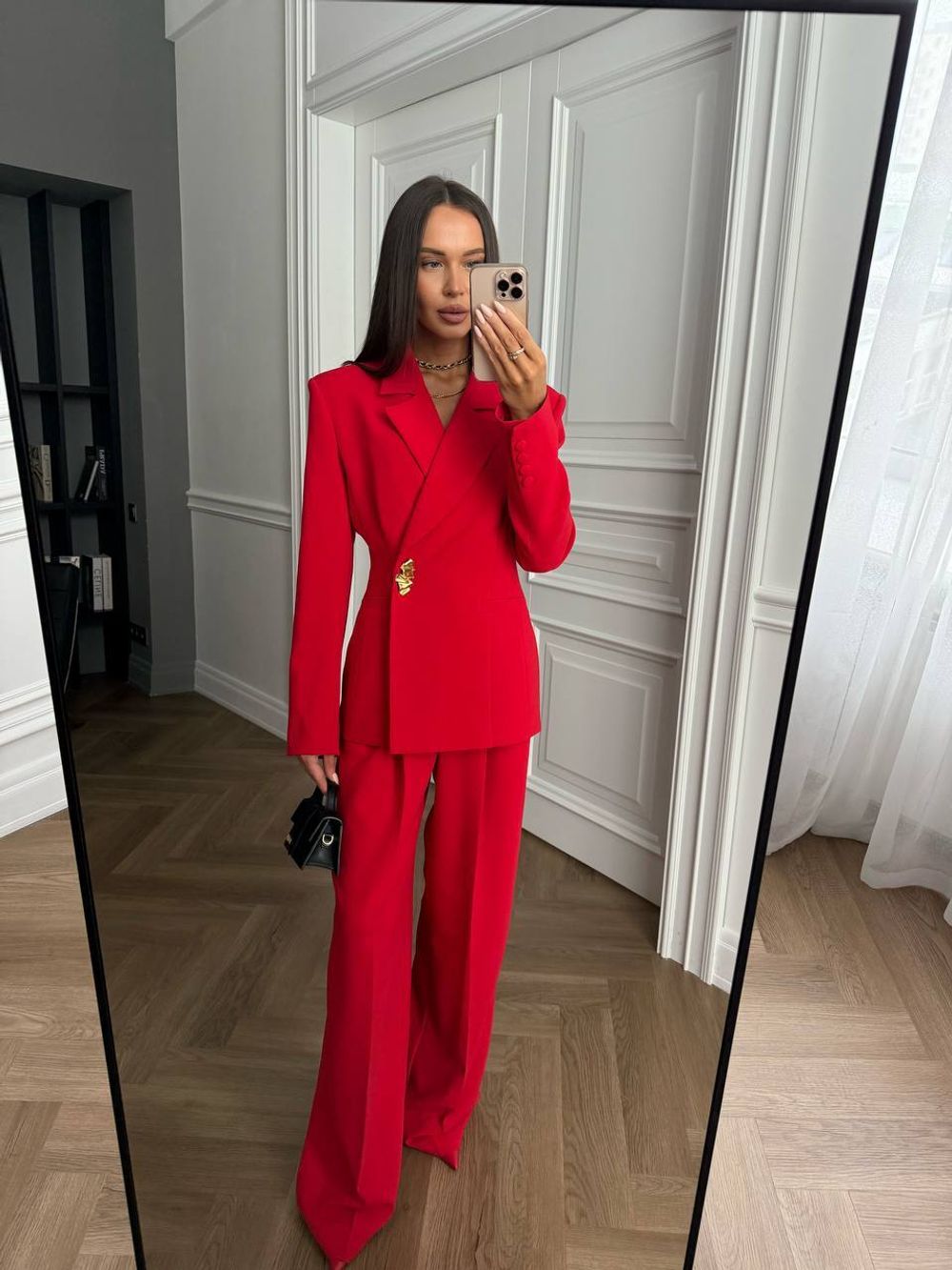 Пиджак приталенный красный