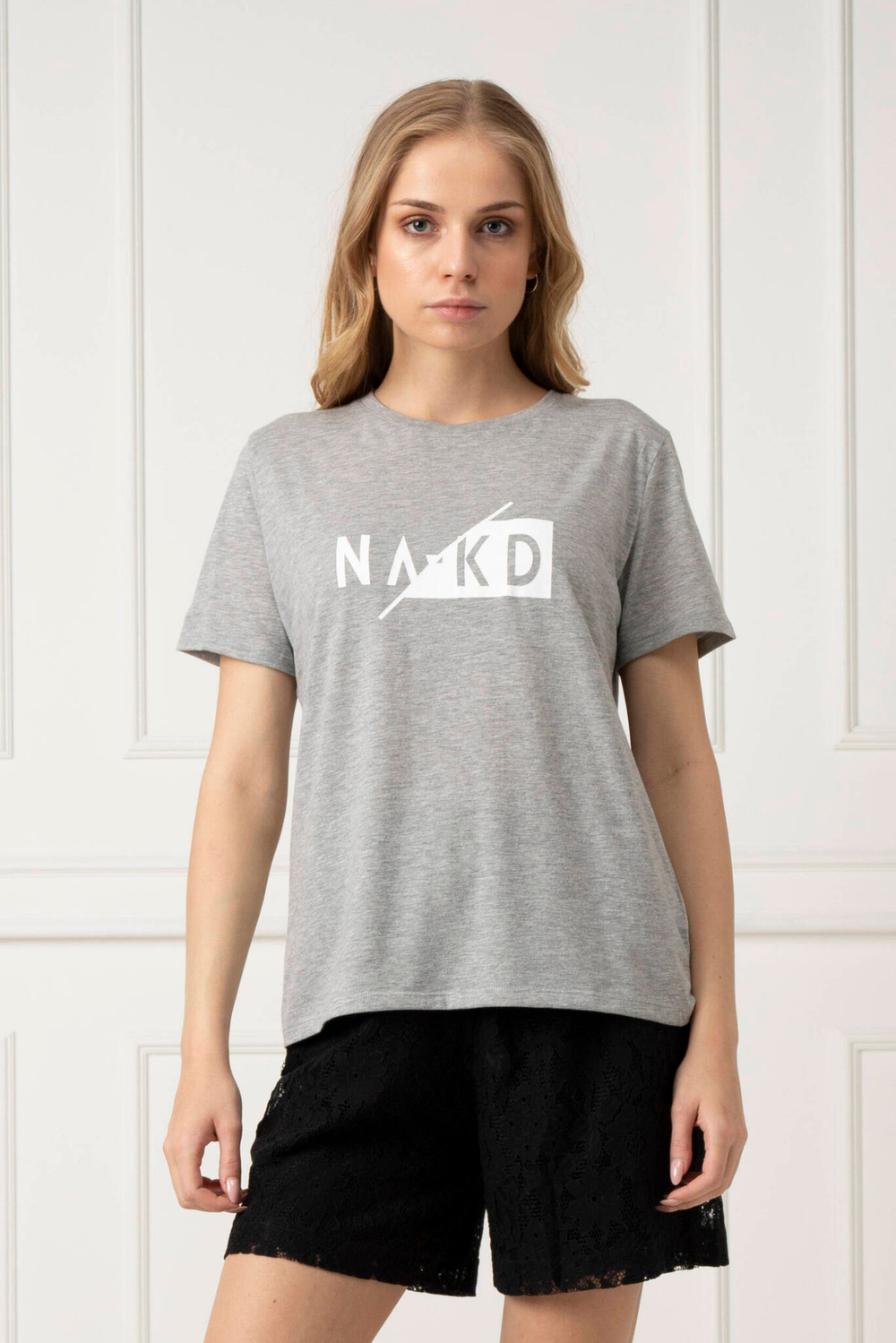футболка NA-KD - серый(1100 001490)