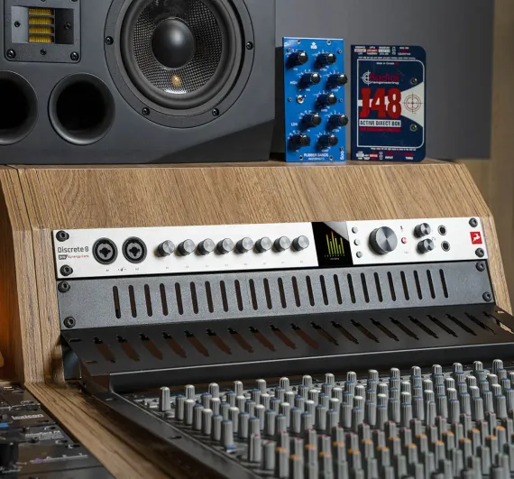 Antelope Audio Discrete 8 Pro Synergy Core