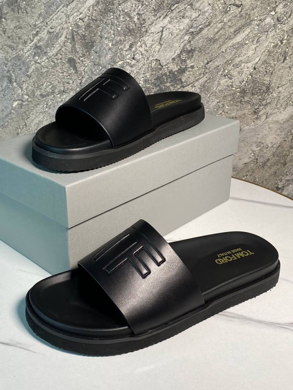 Шлепанцы Tom Ford