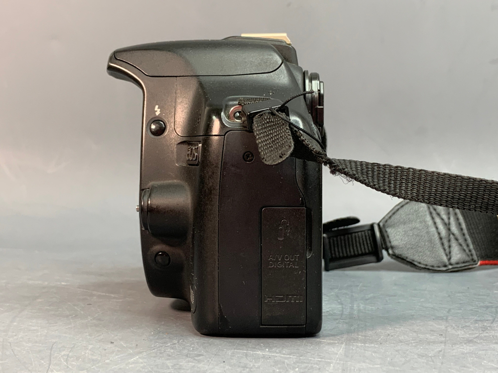 Canon EOS 500D kit 18-55mm 38.000 кадров