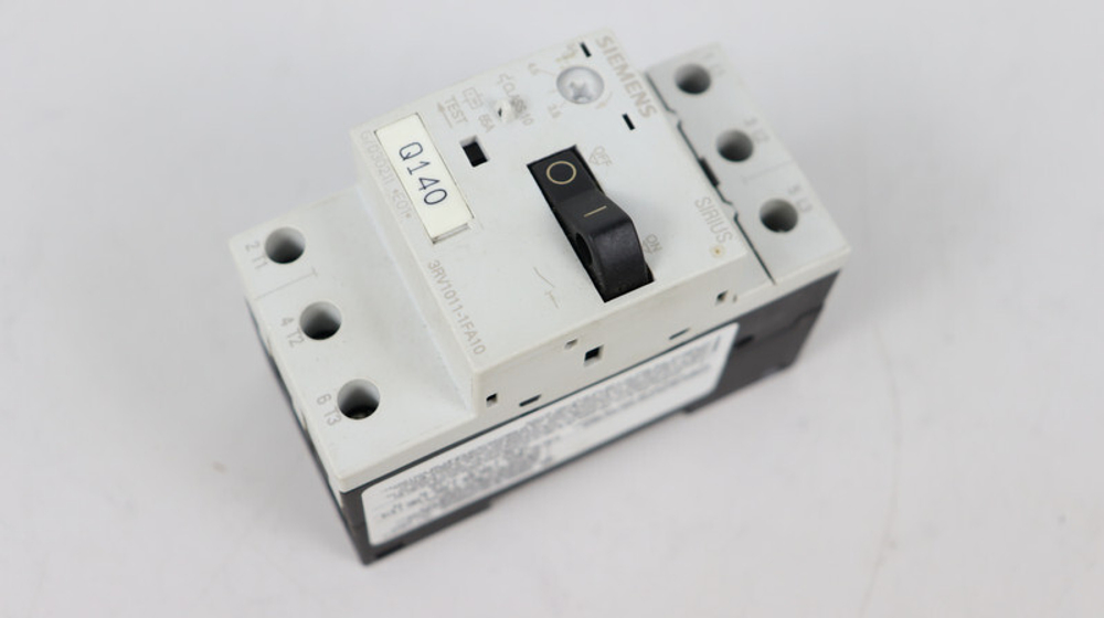 SIEMENS 3RV1011-1FA10