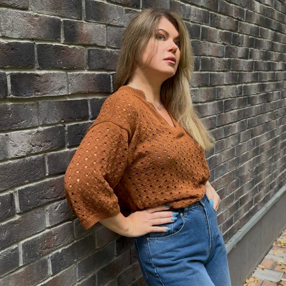 Марафон по вязанию джемпера Max Mara с V-вырезом свободного силуэта спицами "Cinnamon"