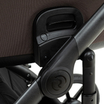 Детская коляска Roan Bass Next 2.0 3 в 1 с автокреслом Pituso Baesa Pro Black BSN/44/2 Turkish Coffe/Black/руч.Cappuccino