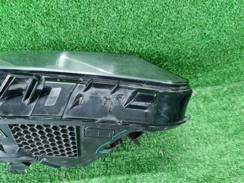 Битая Фара правая Geely Coolray (19-23) галоген