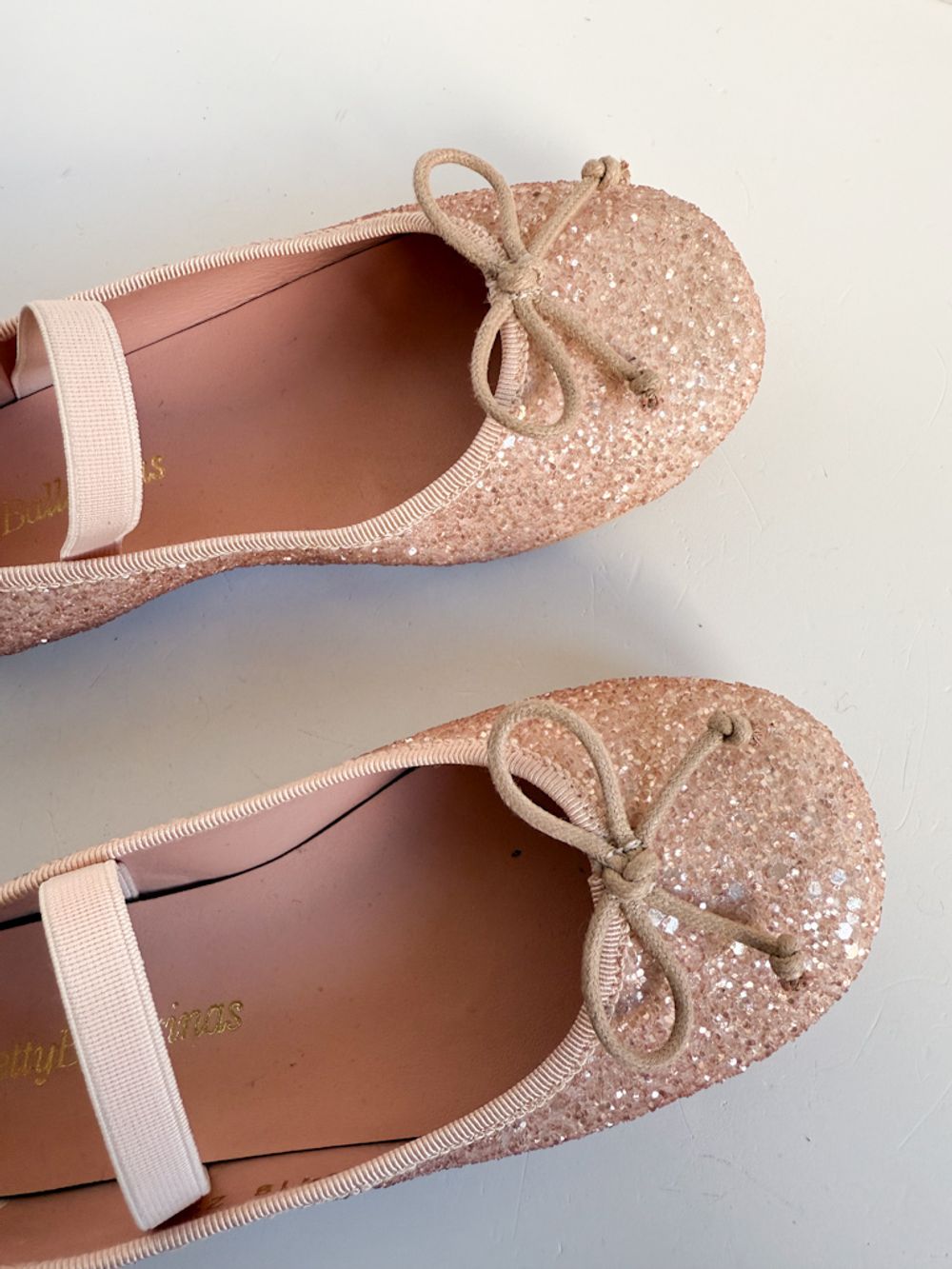 Новые туфли Pretty Ballerinas, 29