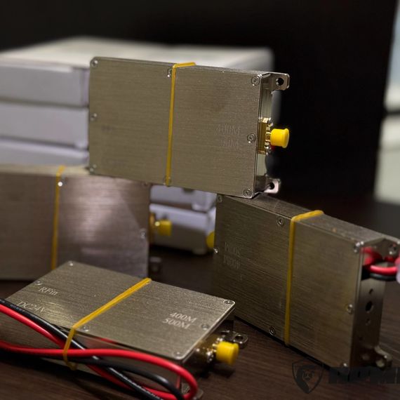 Генератор помех 50Вт для РЭБ и подавителей дронов