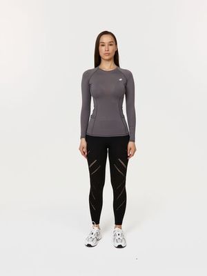 Лонгслив с длинным рукавом и карманами