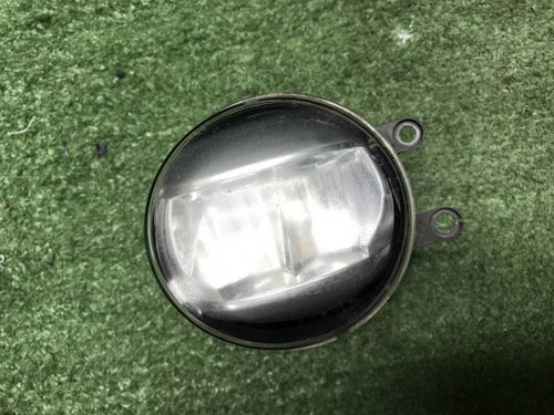ПТФ левая Toyota Camry XV50 XV70 (2017-2021) LED
