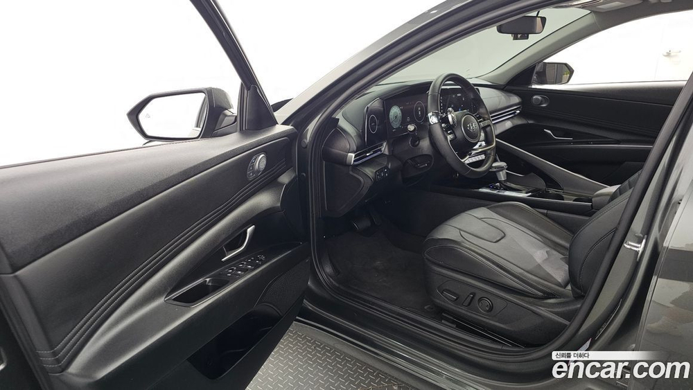 Hyundai Avante Hybrid (CN7) Inspiration (09.2022)