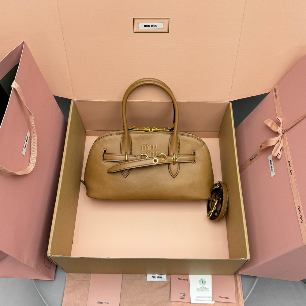 Miu Miu Aventure Bag 33 cm