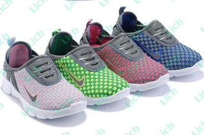 Кроссовки детские плетенные из дышащего материала