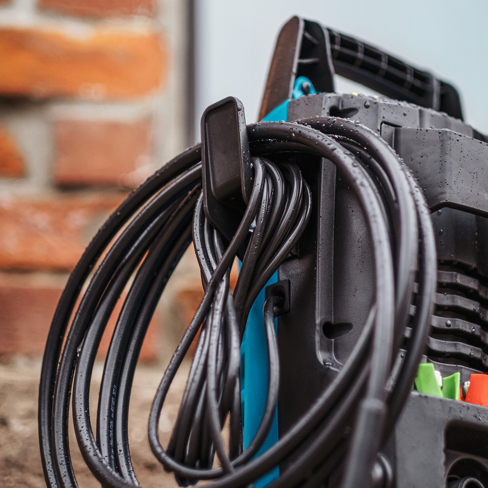 Мойка высокого давления BORT BHR-1700-Pro