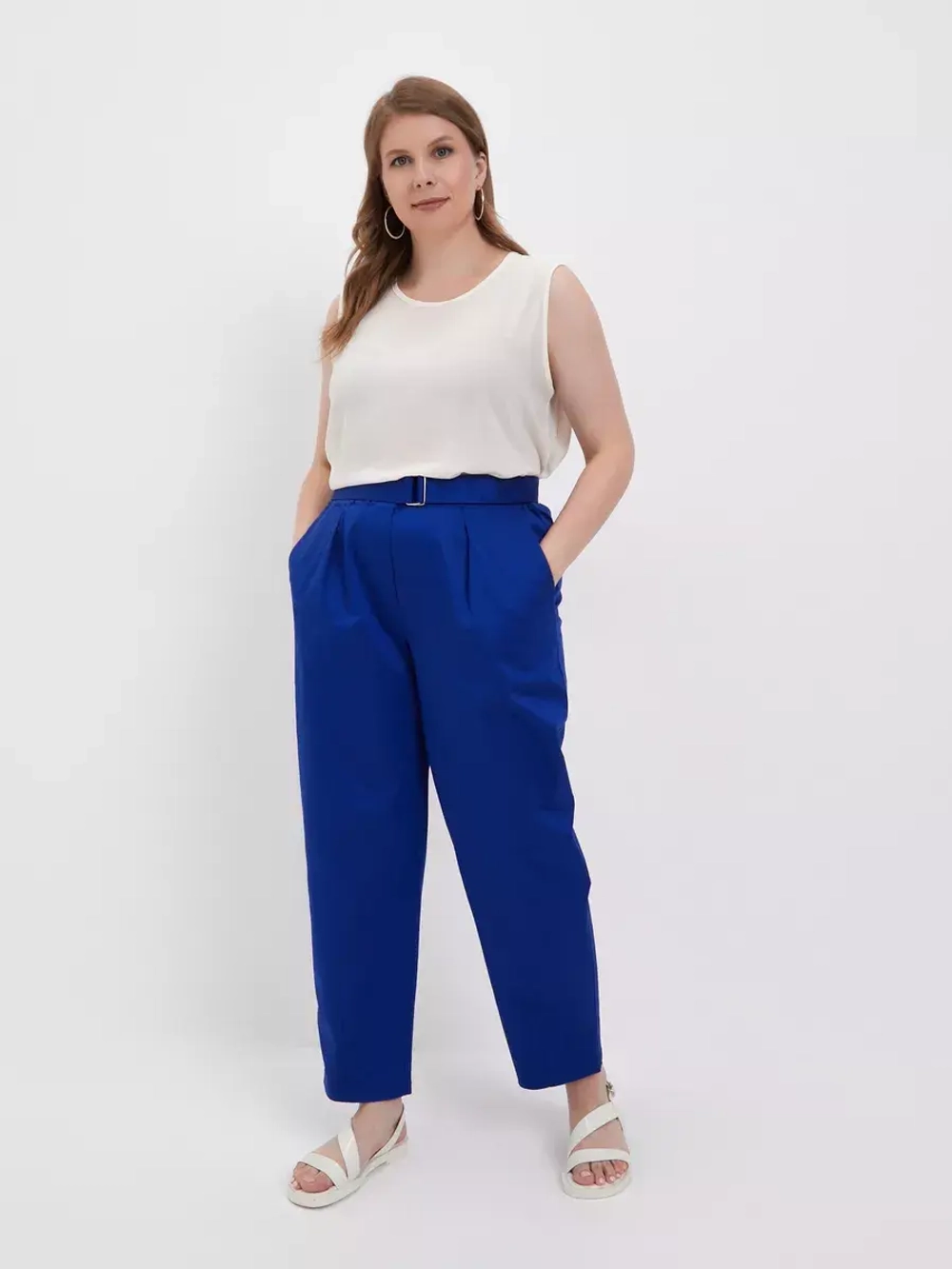 Брюки чинос с поясом