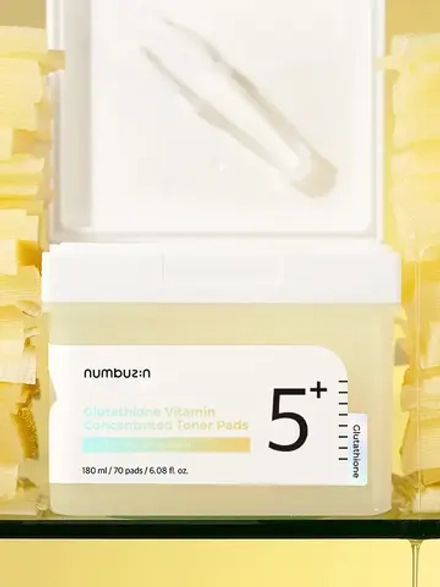 Numbuzin Осветляющие витаминные пэды с ниацинамидом No.5 Vitamin-Niacinamide Concentrated Pad 70 шт