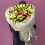 Букет "Моно альстромерий" #64