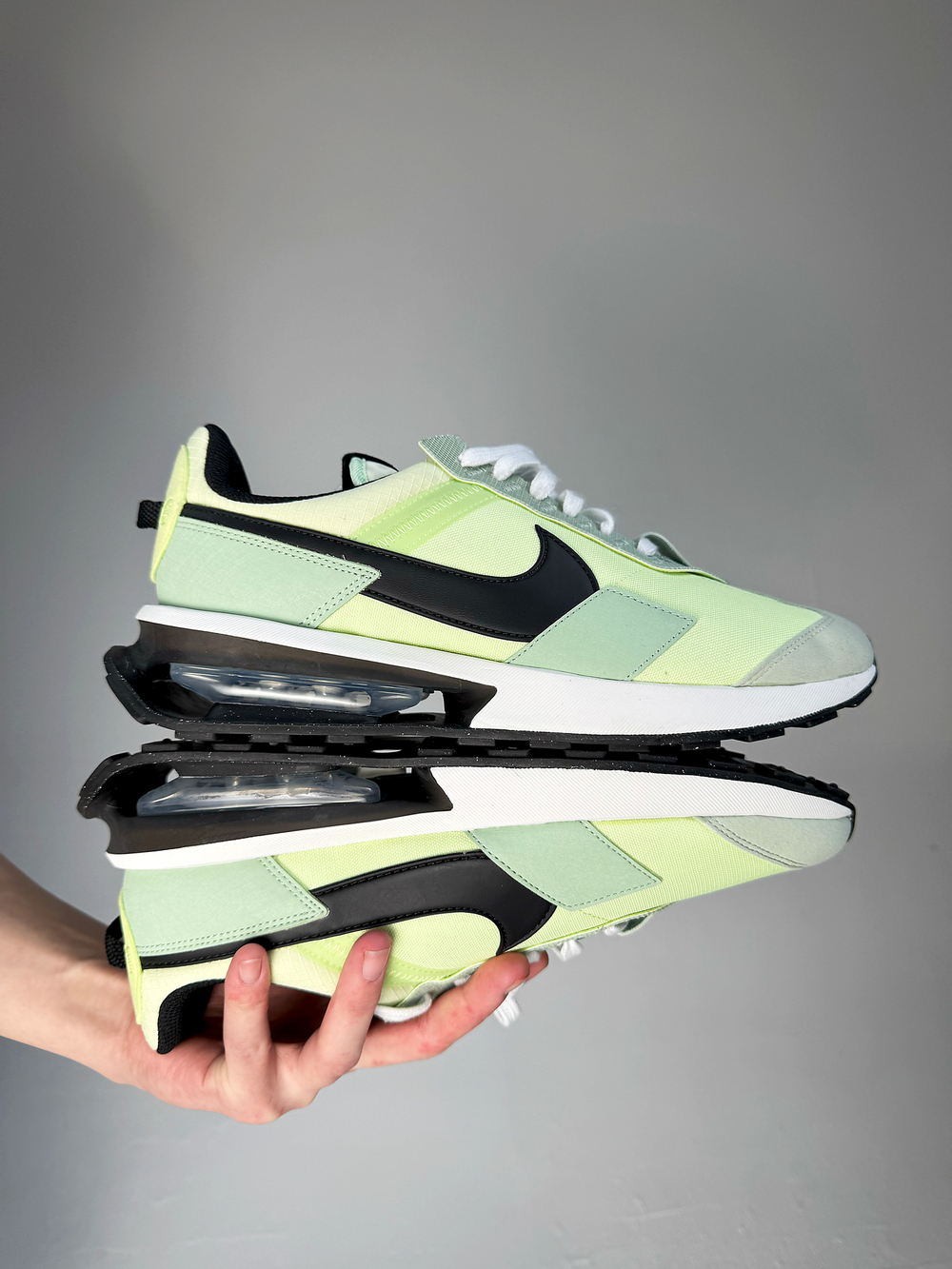 Кроссовки Nike Air Max Pre-Day «Лайм»
