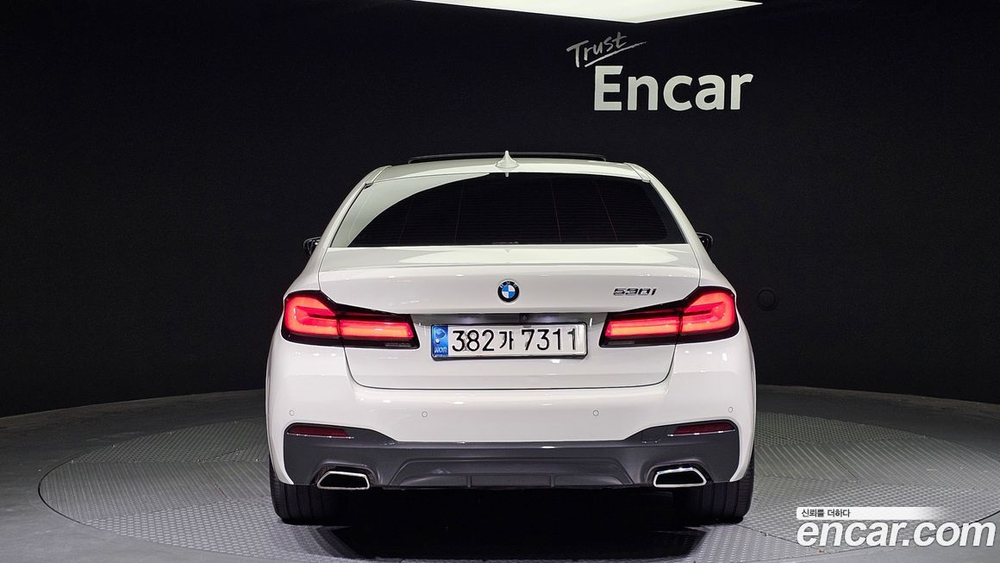 BMW 5 Series (G30) 530i M Sports (11.2020)