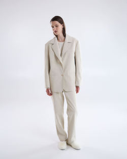 Жакет свободного кроя из искусственной замши молочный