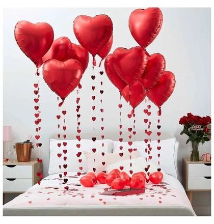 Декорации и аксессуары Любовь