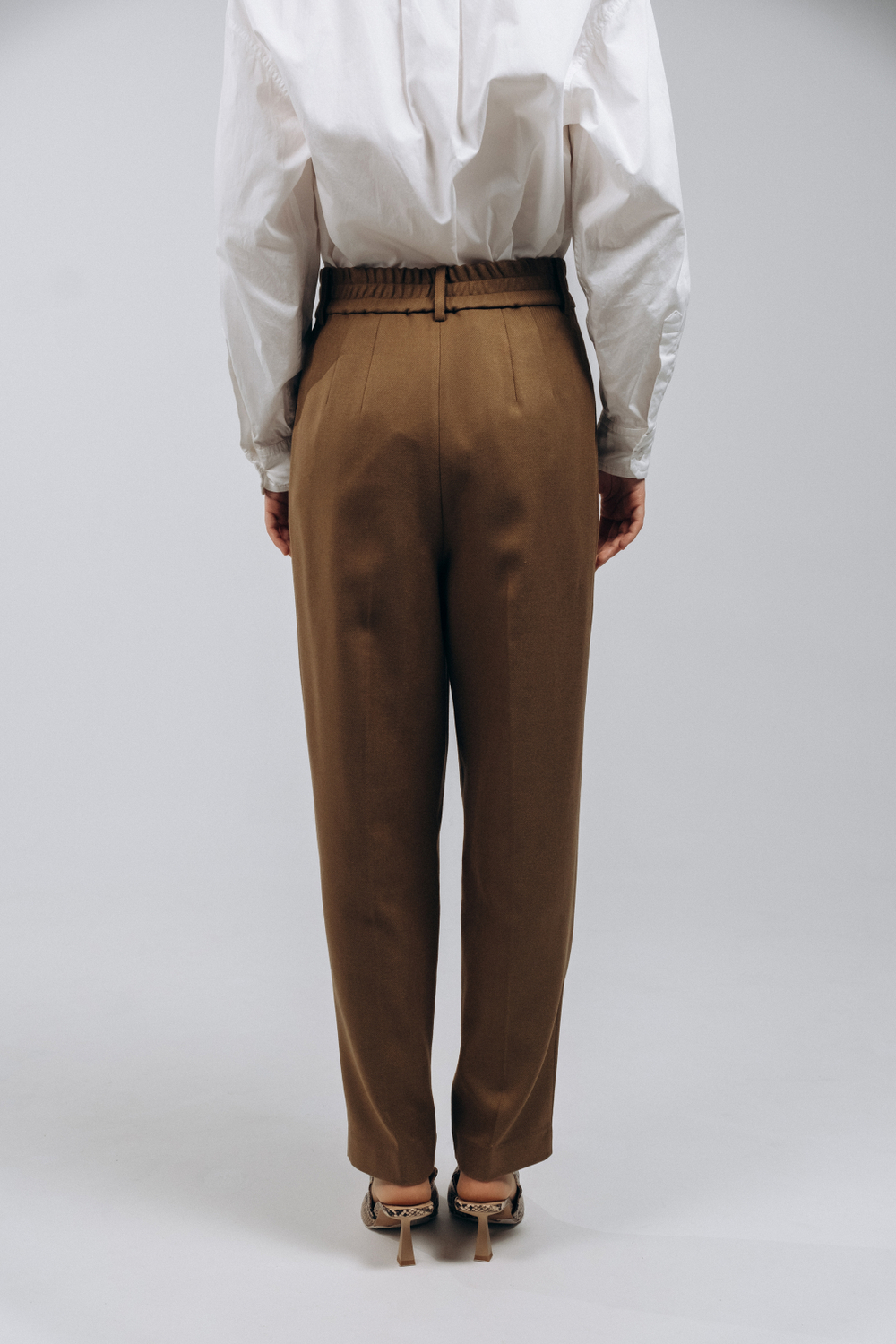 Брюки-каррот